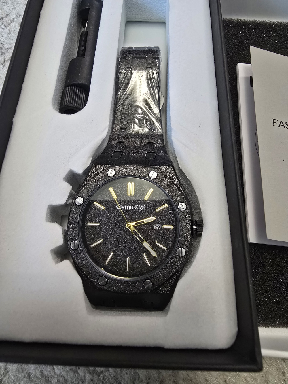 Men’s Black and Gold Authomatic Sport Watch